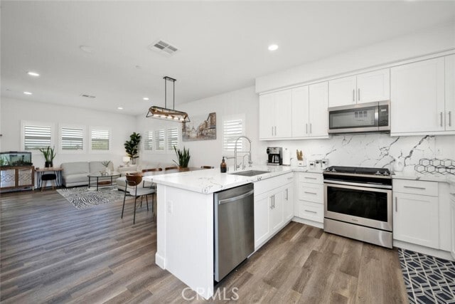 Building Photo - 3315 W Rovigo Dr