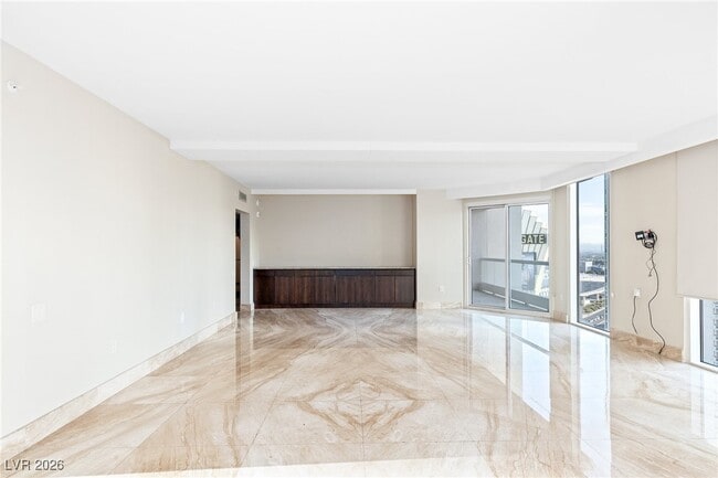 Building Photo - 2777 Paradise Rd