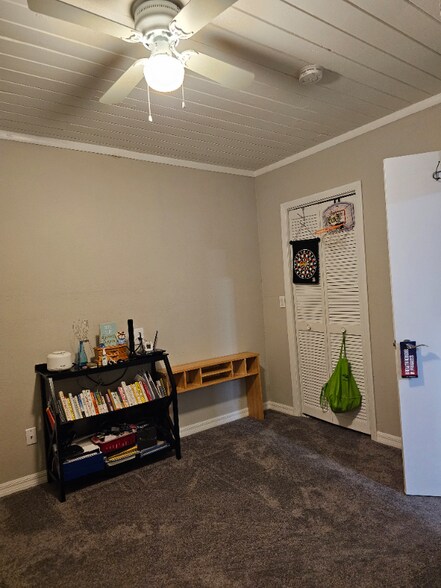 Building Photo - 2117 Ivey Ln