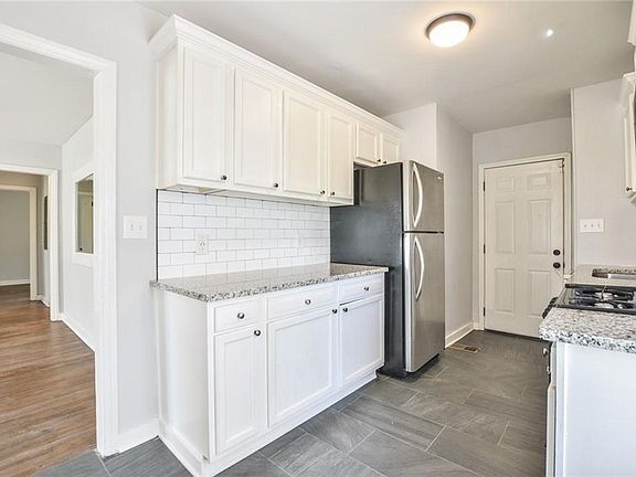 Building Photo - 1407 Kennesaw Dr NW