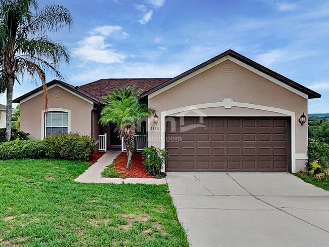 Building Photo - 1520 Presidio Dr