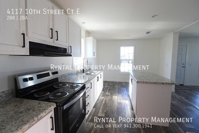 Building Photo - 4117 10th St Ct E