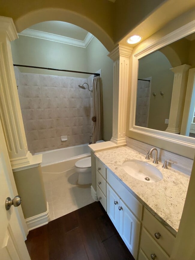 Building Photo - Stunning American River Canyon Custom Home