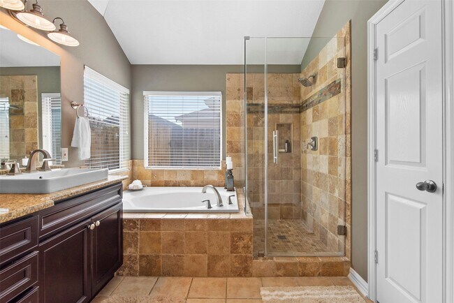 Building Photo - 2513 Kimberly Dawn Dr