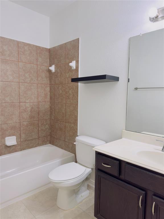 Building Photo - 24527 Lakecrest Creek Dr