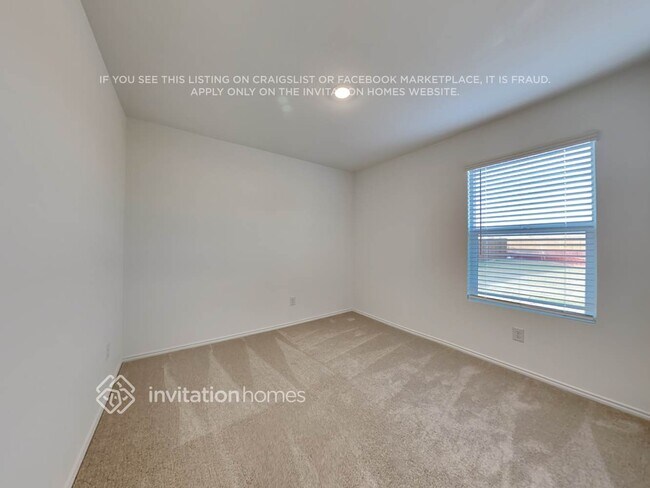 Building Photo - 7937 Churchill St