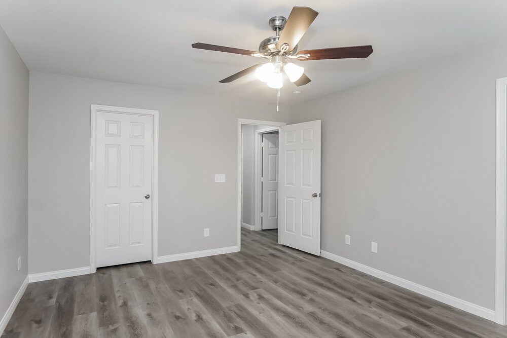 Building Photo - 8064 Torremolinos Ave