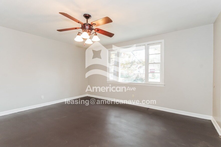 Building Photo - 1545 Glendale Rd