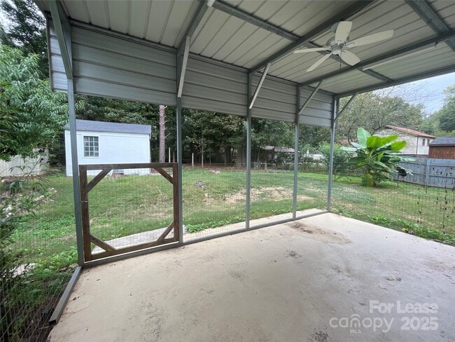 Building Photo - 5319 Winterhaven Dr