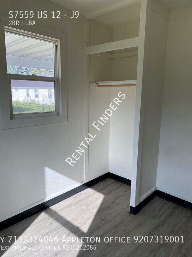 Building Photo - S7559 US-12