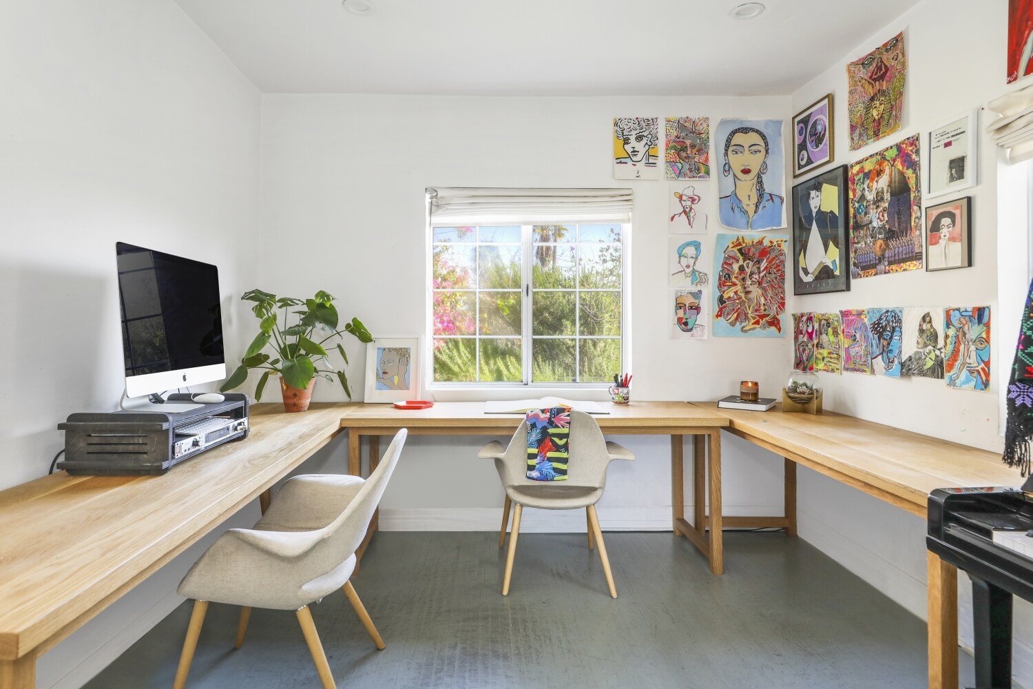 Building Photo - 1563 Lucretia Ave