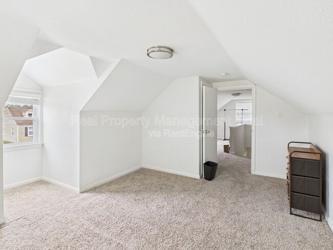 Building Photo - 3853 Atterbury St
