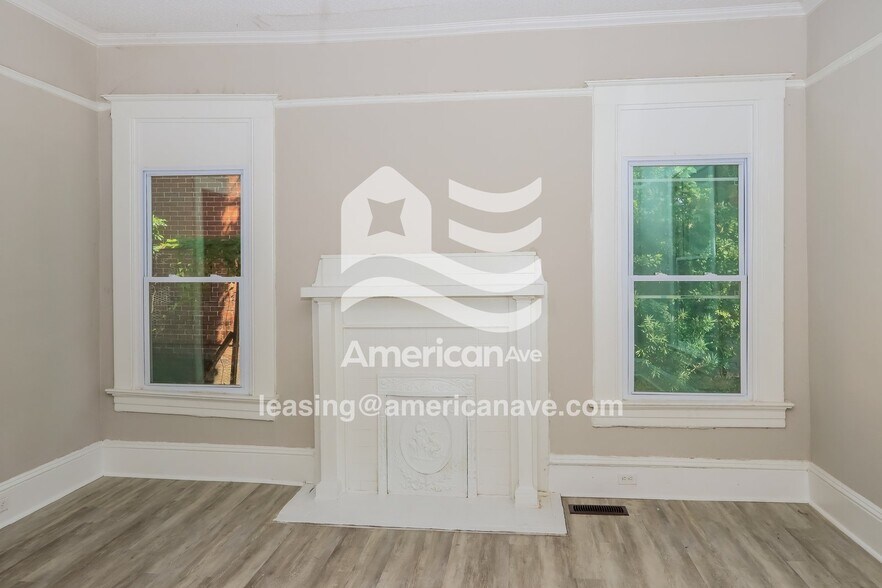 Building Photo - 251 Oak Haven Ave