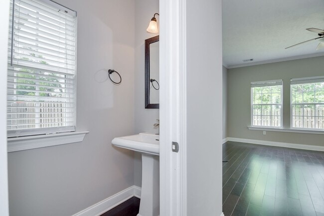 Building Photo - 473 Brantley Cove Cir