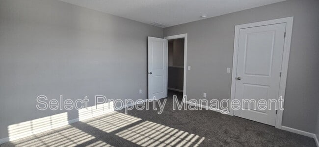 Building Photo - 5220 Broad Fields Cove