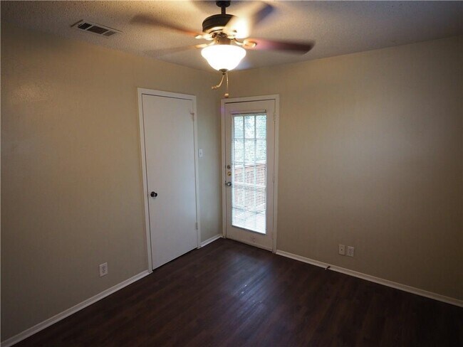 Building Photo - 4303 Acropolis Ct