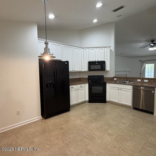 Building Photo - 12045 Sands Pointe Ct