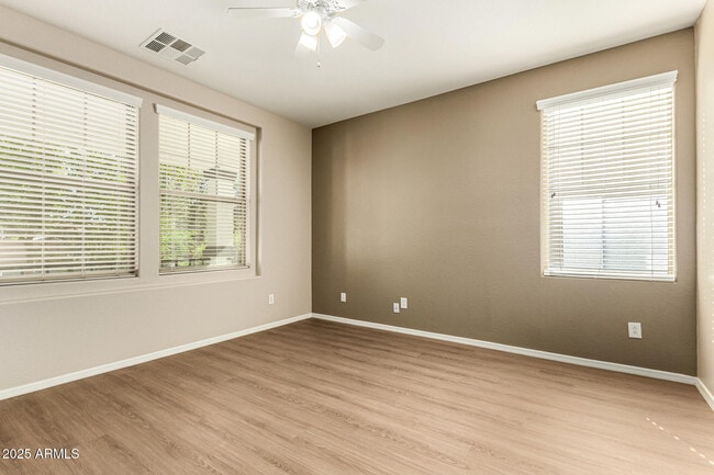 Building Photo - 1692 S Parkcrest Ct