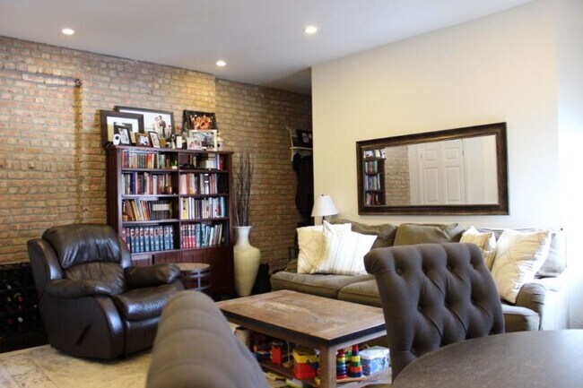 Building Photo - 3 bedroom in New York NY 10026