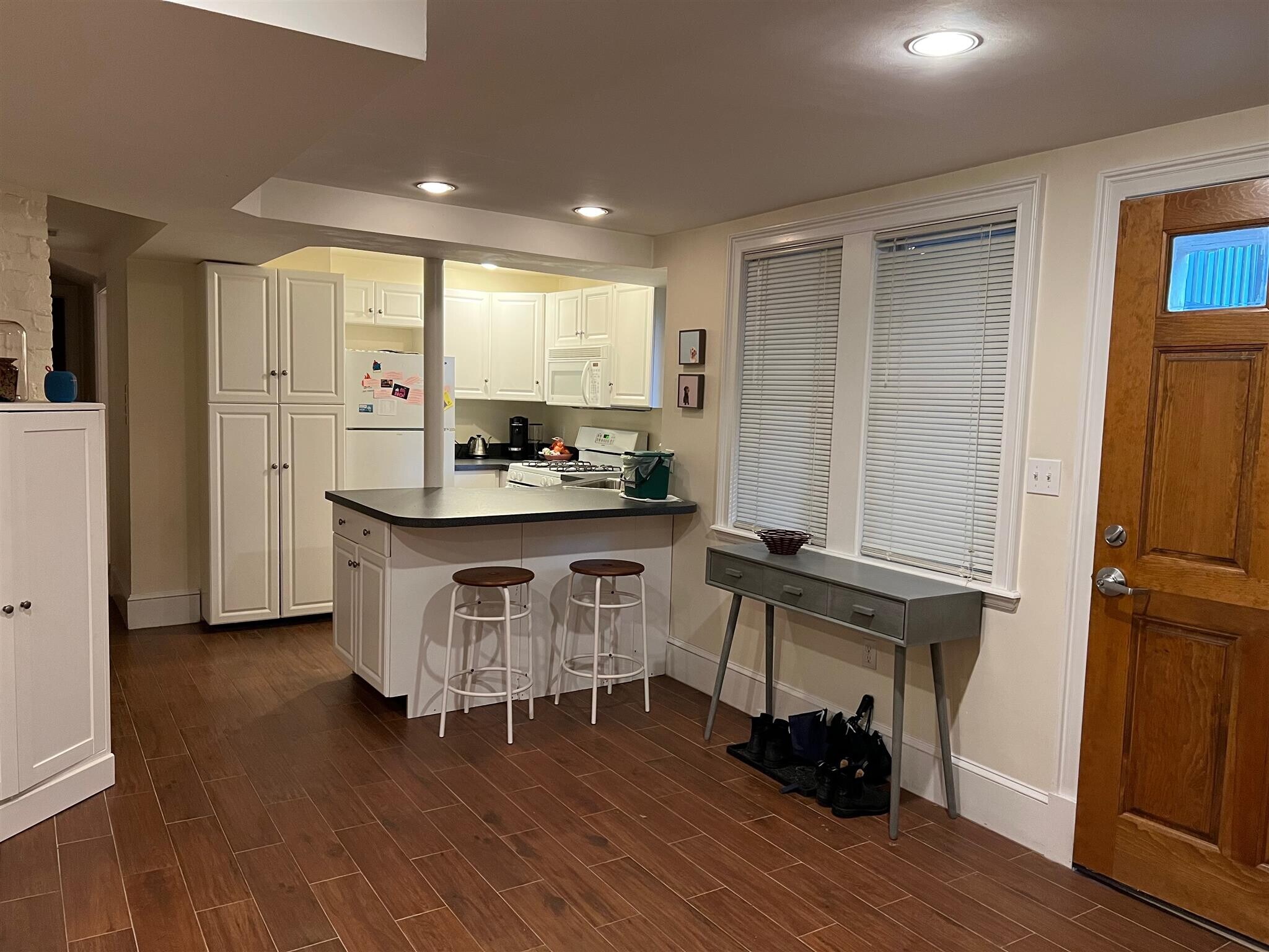 Building Photo - 20 Highland Ave