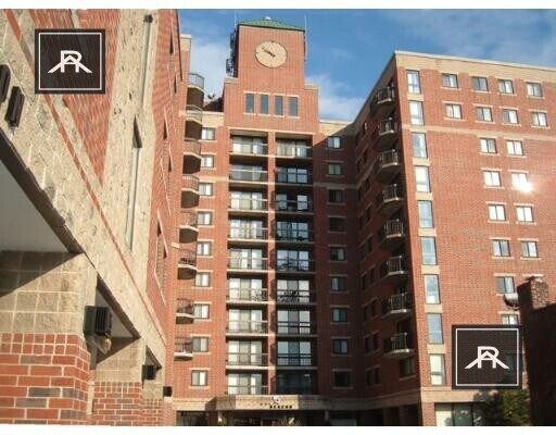 Building Photo - 15 N Beacon St