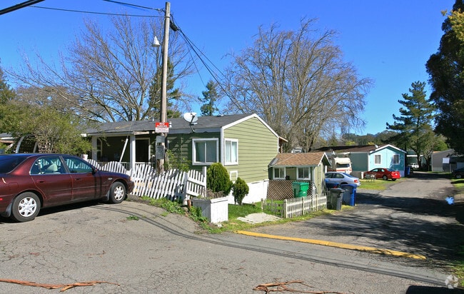 Building Photo - 6070 Old Redwood Hwy