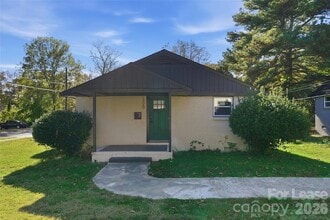 Building Photo - 1320 Anderson St