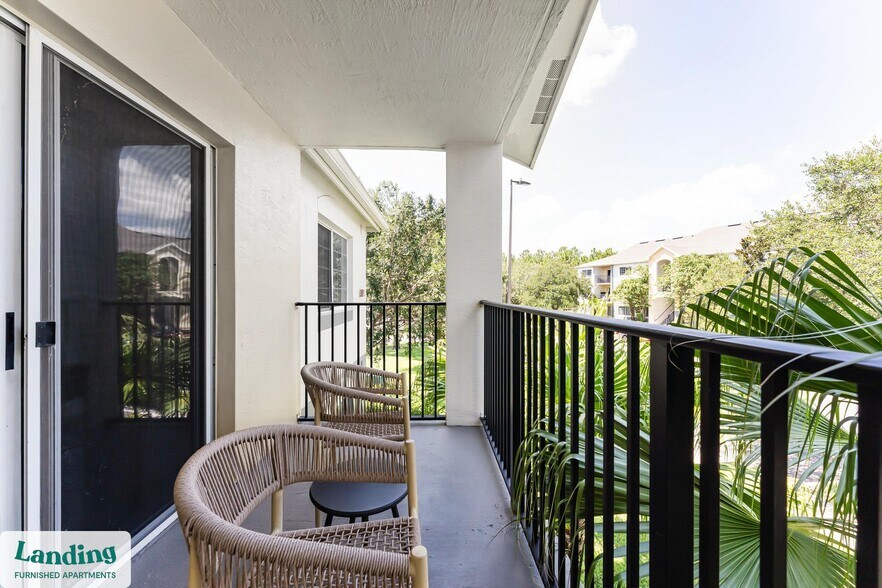 Building Photo - 10200 Falcon Pine Blvd