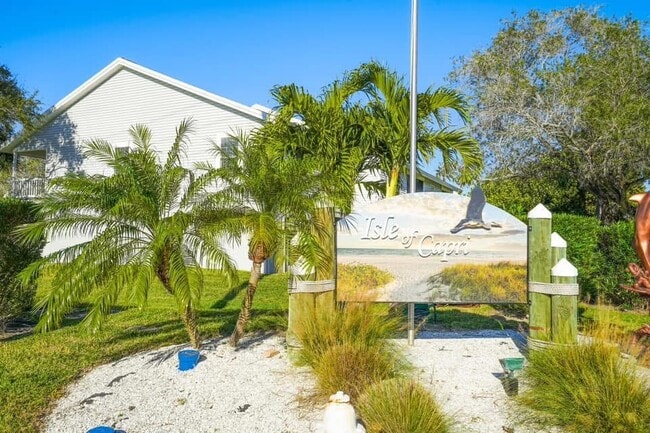 Building Photo - 217 Nautilus Way