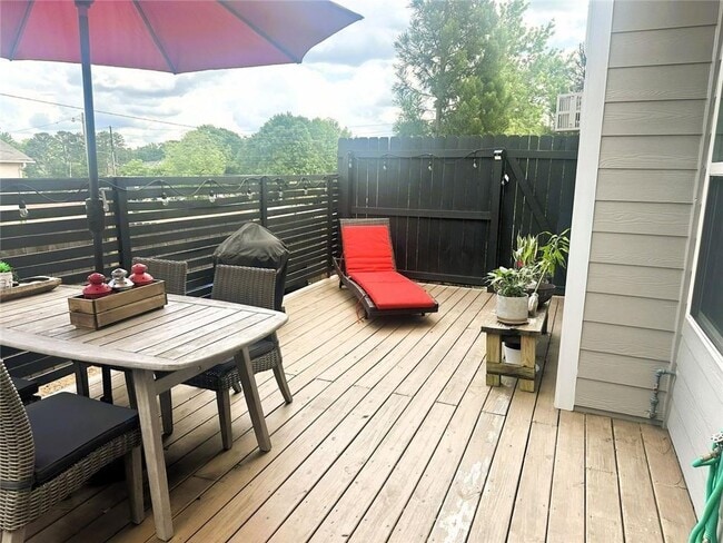 Building Photo - 4311 Lanier Park Dr