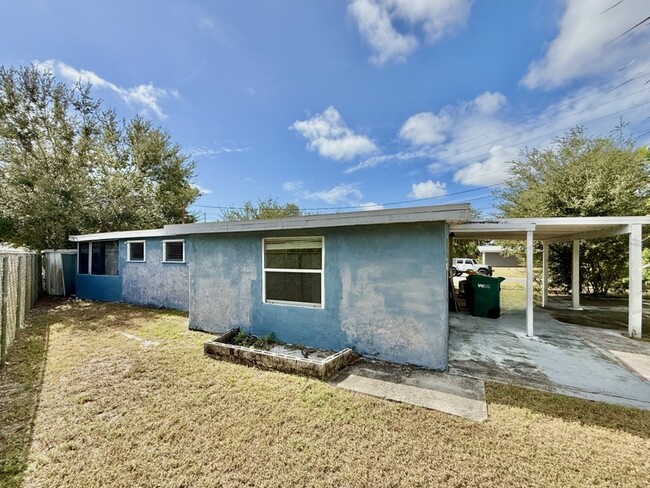 Building Photo - 9401 88th Way N