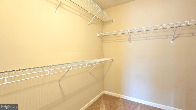 Building Photo - 10607 School St