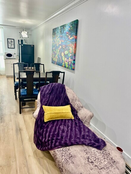 Building Photo - 3512 Pacific Ave