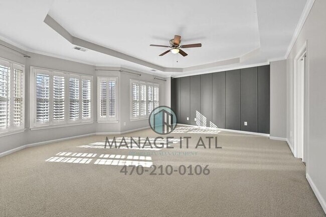 Building Photo - Fabulous 5-bedroom house with modern ameni...