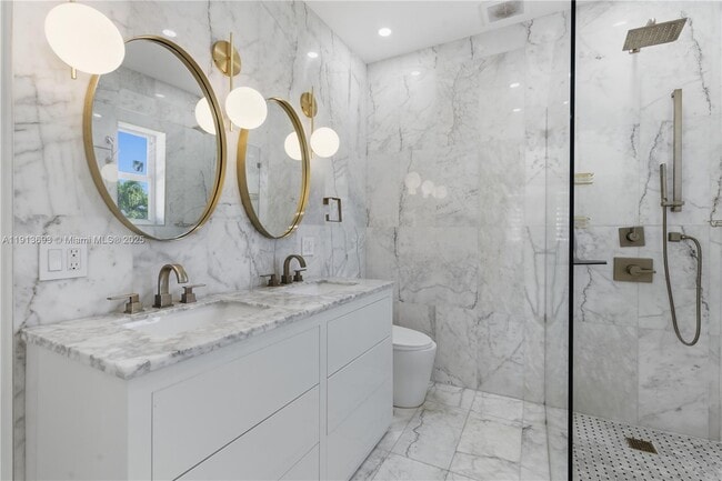 Building Photo - 1244 SW 13th Ave