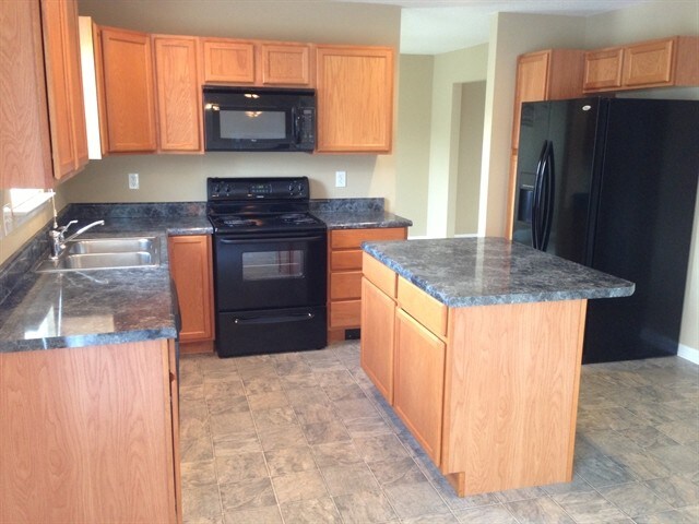 Building Photo - 156 Faulkner Circle