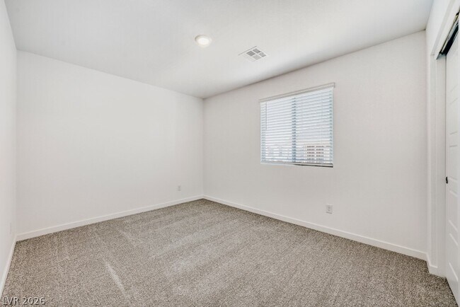 Building Photo - 773 Fallen Phoenix St