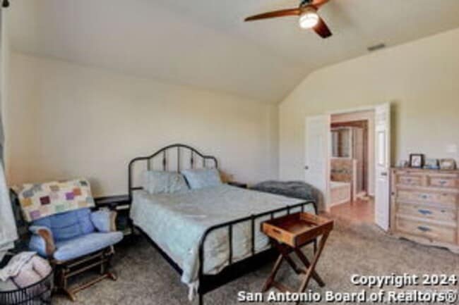 Building Photo - Super Nice Spacious Home with over 2600 sq ft in Parc at Escondido