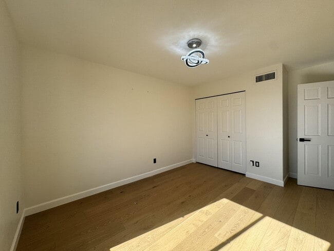 Building Photo - BEAUTIFUL 3 BEDROOM 3 BATH CORNER LOT WITH POOL AND LARGE BACKYARD NORTH SCOTTSDALE