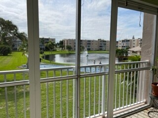 Balcony with Lake View - 206 SE 10th St