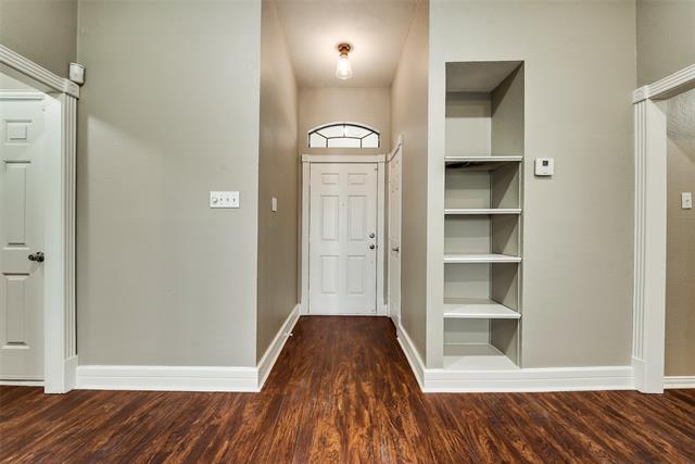 Building Photo - 728 Nicole Dr