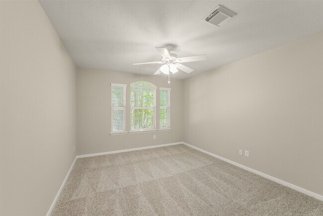 Building Photo - 2414 Falcon Knoll Ln
