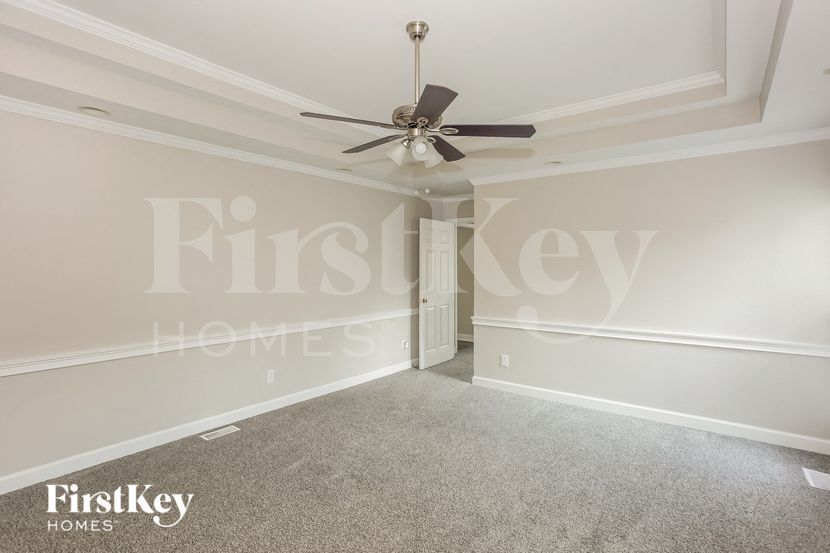 Building Photo - 3749 Bentley Pl SW