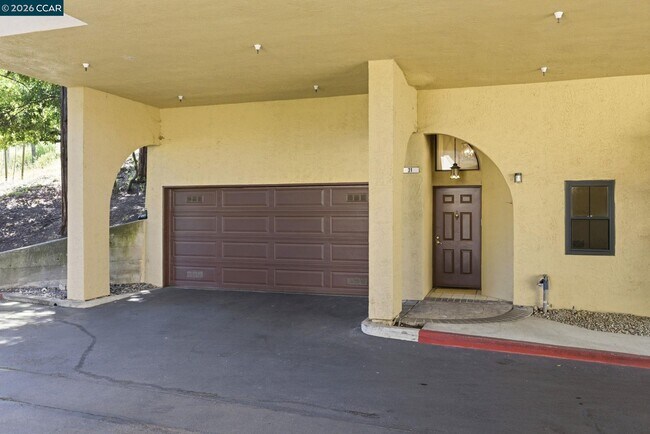 Building Photo - 3279 Mt Diablo Ct