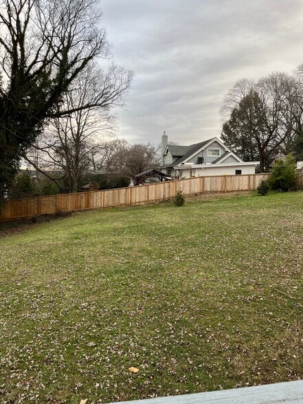 Building Photo - 1426 Harvey St