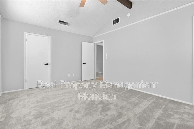 Building Photo - 8725 Irongate Dr