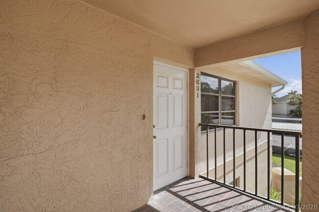 Building Photo - 2625 Heathcote Dr