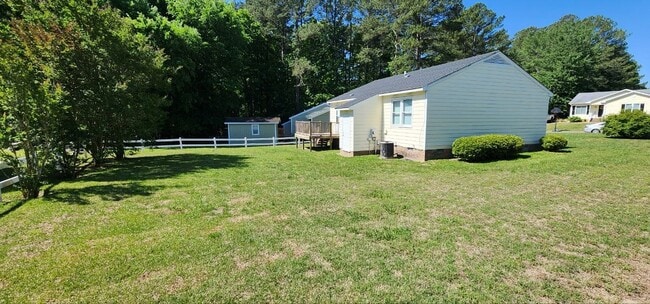 Building Photo - 138 Grange Dr