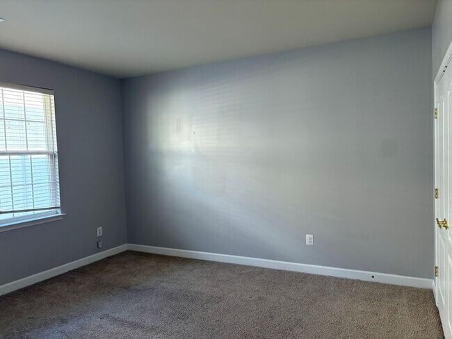 Building Photo - 8302 Gibbs Way