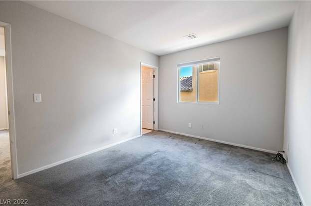 Building Photo - 10490 Forked Run St